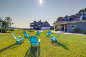 Waterfront Jackson Mansion Patio, Grill, Dock!